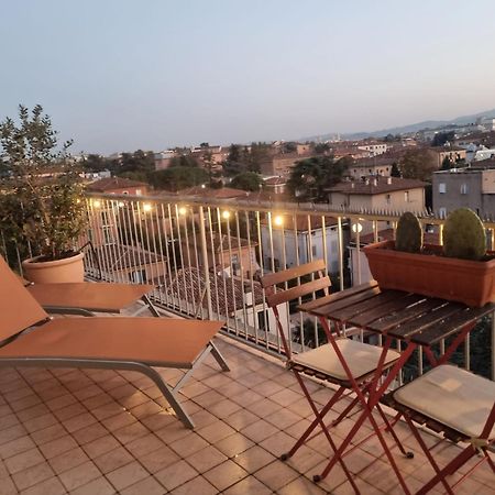Bellavista Panoramic Terrace Appartamento Con Terrazza Zona Sant Orsola Bologna Bagian luar foto