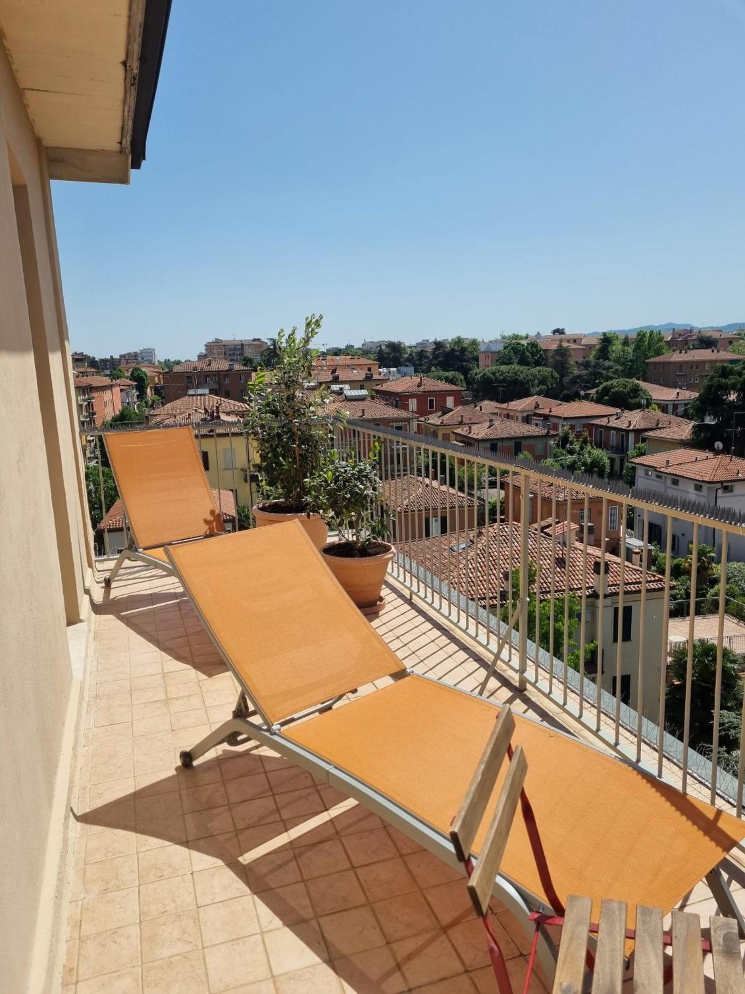 Bellavista Panoramic Terrace Appartamento Con Terrazza Zona Sant Orsola Bologna Bagian luar foto