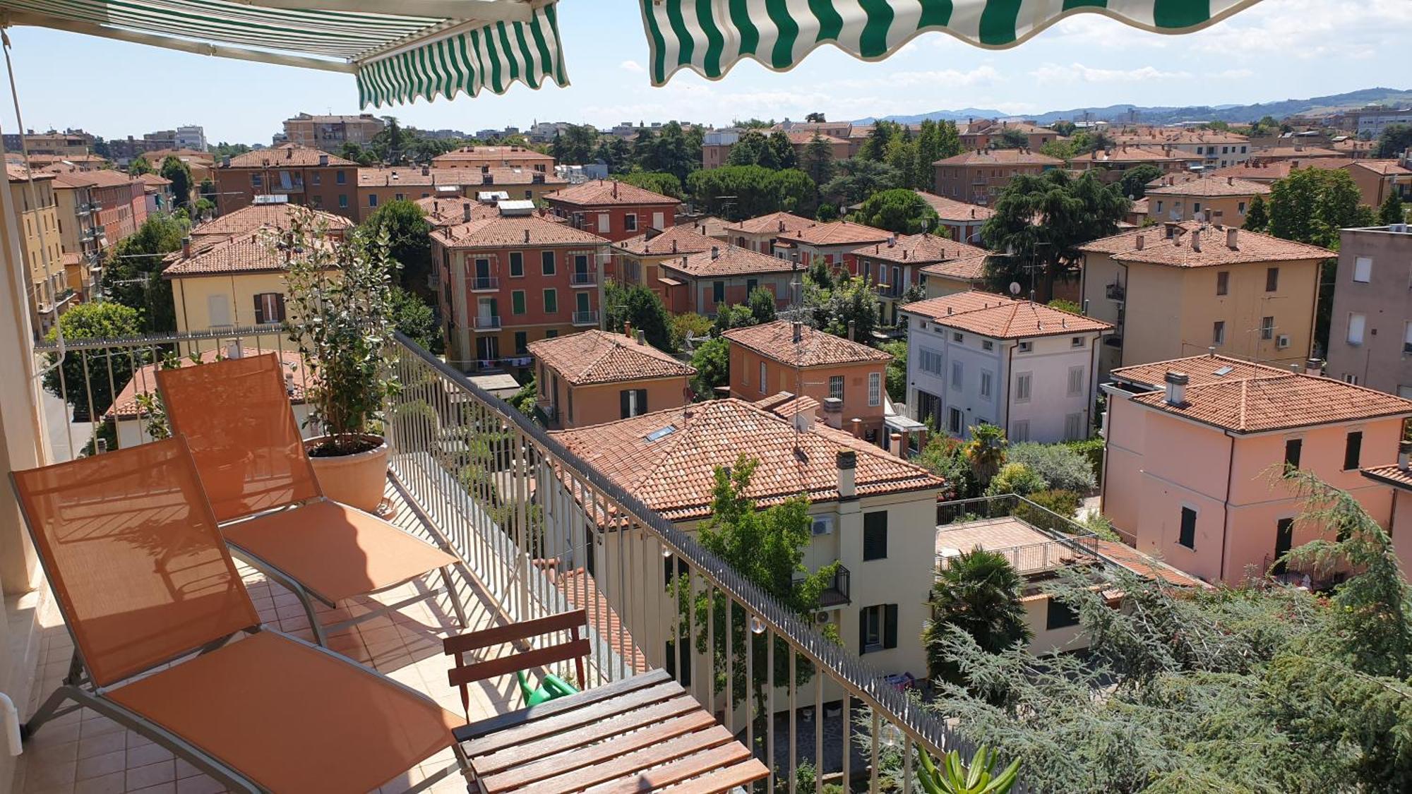 Bellavista Panoramic Terrace Appartamento Con Terrazza Zona Sant Orsola Bologna Bagian luar foto